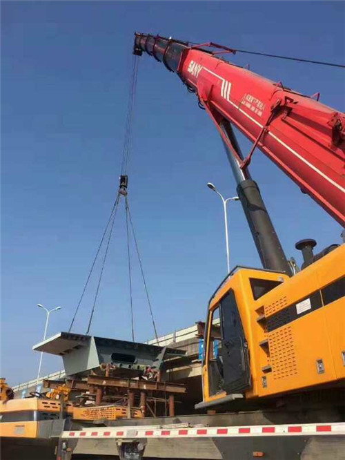 大石桥市浅谈起重机吊钩的作业速度