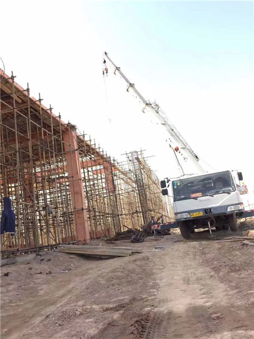 大石桥市吊车作业的安全注意事项有哪些？